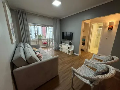 Apartamento com 2 Quartos para alugar, 75m² no Centro, Balneário Camboriú
