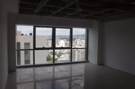 Sala Comercial à venda, 40m² no Menino Deus, Porto Alegre