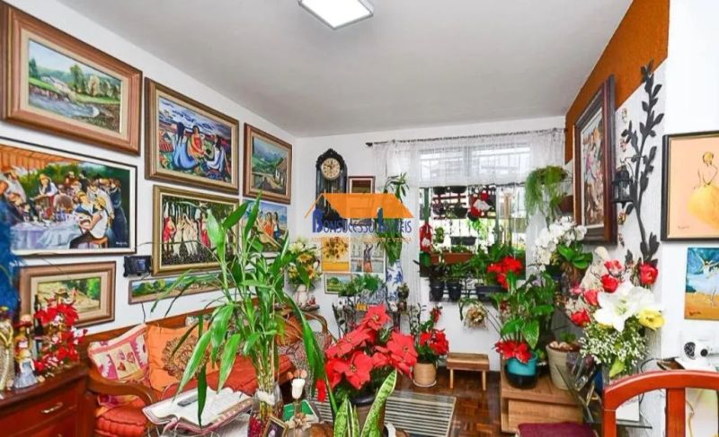 Apartamento com 2 quartos — Sagrada Família, Belo Horizonte