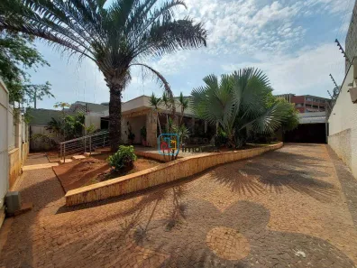 Casa com 3 Quartos para venda ou aluguel, 302m² no Vila Medon, Americana