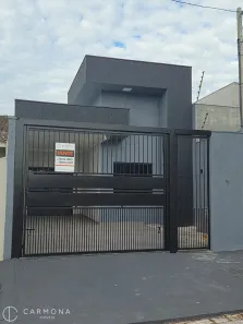 Casa com 2 Quartos à venda, 94m² no Loteamento Madrid, Maringá