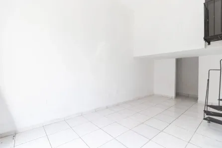 Ponto Comercial com 3 Quartos para alugar, 31m² no Vila Ede, São Paulo