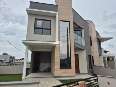 Sobrado com 3 Quartos à venda, 105m² no Bela Vista, Palhoça