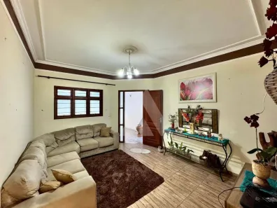 Casa com 2 Quartos à venda, 100m² no Vila Macia, Itapetininga