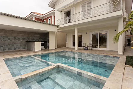 Casa com 4 Quartos à venda, 360m² no Vila Inah, São Paulo