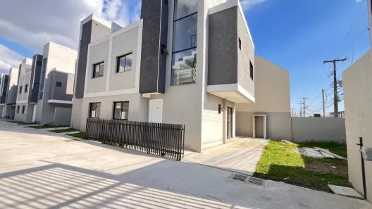 Casa de Condomínio com 3 Quartos à venda, 140m² no Uberaba, Curitiba