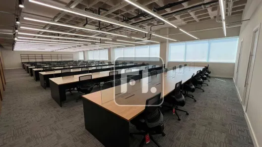 Sala Comercial para alugar, 2120m² no Várzea da Barra Funda, São Paulo