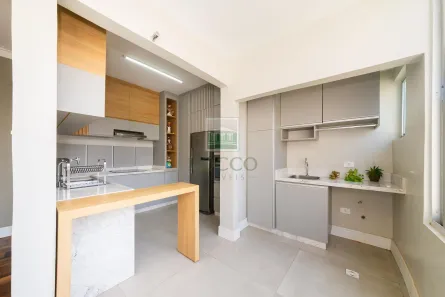 Apartamento com 3 Quartos para alugar, 131m² no Cabral, Curitiba