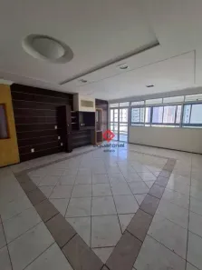 Apartamento com 3 Quartos à venda, 167m² no Meireles, Fortaleza
