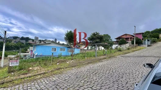 Lote/Terreno à venda, 570m² no Salgado Filho, Caxias do Sul