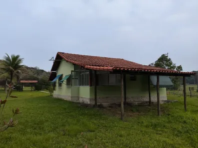 Fazenda/Sítio com 3 Quartos à venda, 170000m² no Centro (Sambaetiba), Itaboraí