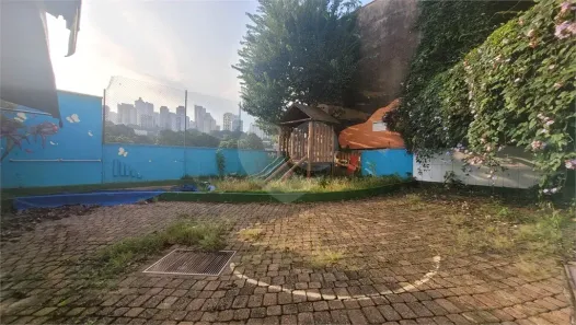 Imóvel Comercial com 9 Quartos para alugar, 421m² no Santa Cecília, São Paulo
