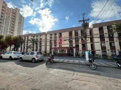 Apartamento com 3 Quartos à venda, 63m² no Portão, Curitiba