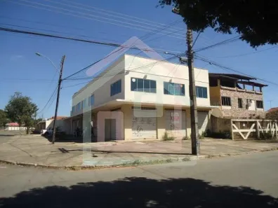 Sala Comercial para alugar, 270m² no Vila Santo Antônio, Aparecida de Goiânia