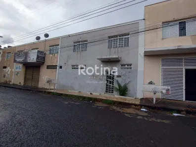 Sala Comercial para alugar, 180m² no Nossa Senhora Aparecida, Uberlândia