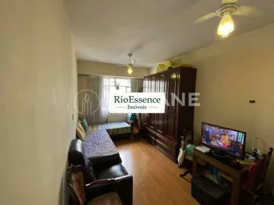 Kitnet com 1 Quarto à venda, 27m² no Copacabana, Rio de Janeiro