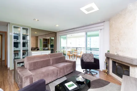 Apartamento com 3 Quartos para alugar, 145m² no Ahú, Curitiba