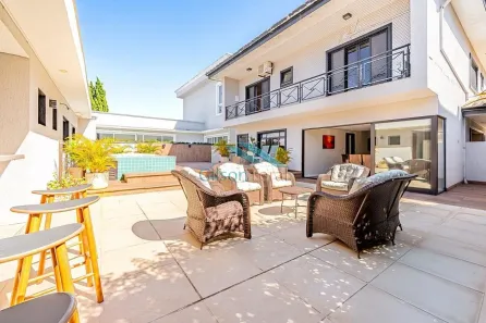 Casa de Condomínio com 4 Quartos à venda, 341m² no Alphaville, Santana de Parnaíba