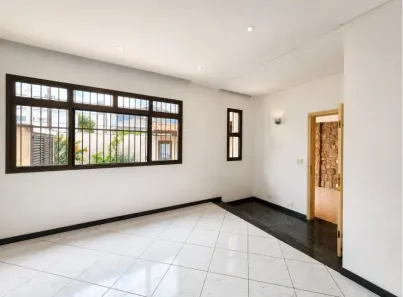 Casa com 4 Quartos à venda, 210m² no Jardim Morumbi, Jundiaí