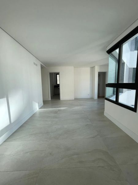 Apartamento com 3 quartos — Santo Agostinho, Belo Horizonte