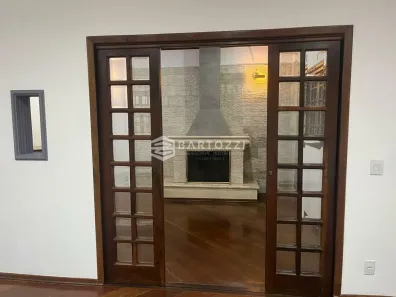 Casa com 3 Quartos para alugar, 216m² no Santa Paula, São Caetano do Sul