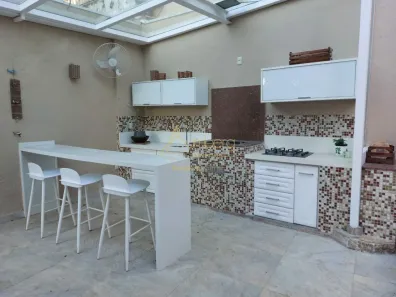Casa com 5 Quartos à venda, 321m² no Jardim dos Estados, São Paulo
