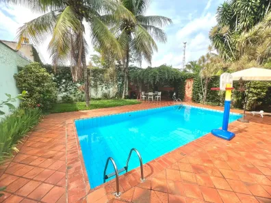 Sobrado com 6 Quartos à venda, 333m² no Jardim Guanabara, Goiânia