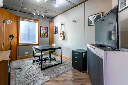 Sala Comercial à venda, 112m² no Vila Cordeiro, São Paulo
