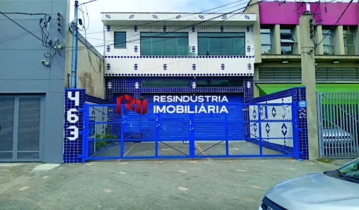 Galpão/Depósito/Armazém para alugar, 300m² no Vila Anastácio, São Paulo