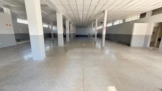 Galpão/Depósito/Armazém com 3 Quartos para alugar, 600m² no Vila Barão, Sorocaba