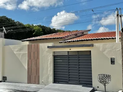 Casa com 2 Quartos à venda, 102m² no Pajuçara, Natal