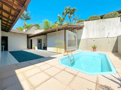 Casa com 3 Quartos à venda, 207m² no Itoupava Norte, Blumenau