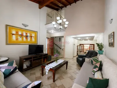 Sobrado com 3 Quartos à venda, 314m² no Jardim Florestal, Jundiaí