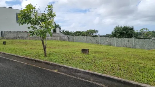 Lote/Terreno à venda, 275m² no Jardim Limoeiro, Camaçari