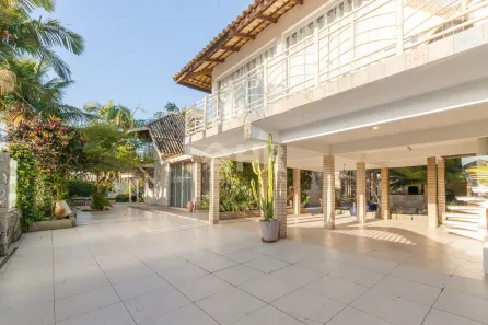 Casa com 3 Quartos à venda, 280m² no Balneário Flórida, Matinhos
