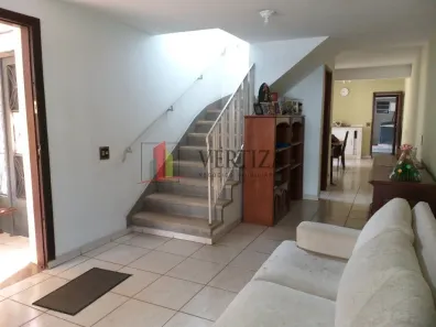 Casa com 3 Quartos à venda, 218m² no Vila Olímpia, São Paulo