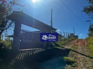 Fazenda/Sítio com 4 Quartos à venda, 100m² no Jardim Costão, Santa Branca