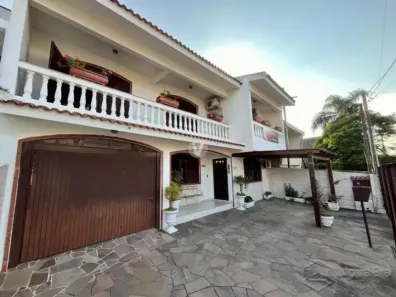 Casa com 4 Quartos à venda, 296m² no Dom Antônio Reis, Santa Maria