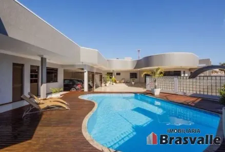 Casa com 5 Quartos à venda, 430m² no Maria Luiza, Cascavel
