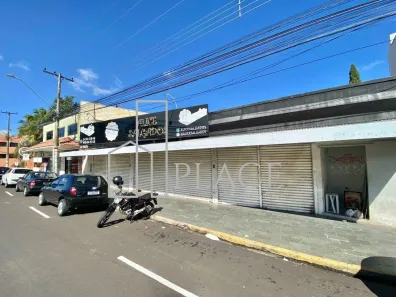 Ponto Comercial para alugar, 200m² no Jardim Araxá, Marília