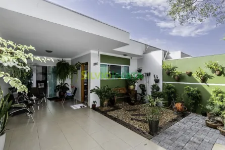 Casa com 3 Quartos para alugar, 104m² no Jardim Império do Sol, Maringá