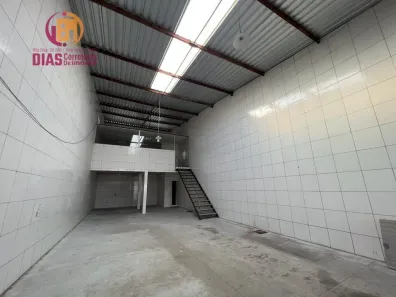 Galpão/Depósito/Armazém para alugar, 185m² no Boca do Rio, Salvador