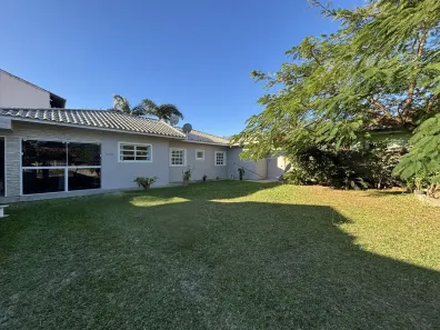 Casa com 2 Quartos para alugar, 360m² no Centro, Garopaba