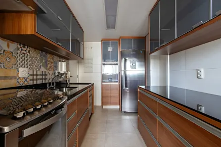 Apartamento com 3 Quartos para alugar, 100m² no Jardim das Acácias, São Paulo