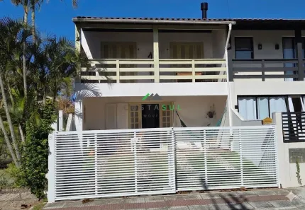 Casa com 3 Quartos à venda, 124m² no Centro, Garopaba