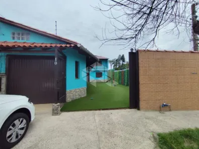 Casa com 3 Quartos para alugar, 169m² no Santa Rosa de Lima, Porto Alegre