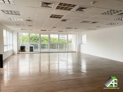 Sala Comercial com 1 Quarto para alugar, 117m² no Pinheiros, São Paulo