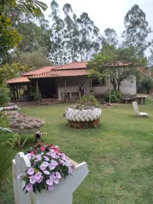 Fazenda/Sítio com 3 Quartos à venda, 300m² no Entre Rios de Minas, Entre Rios de Minas