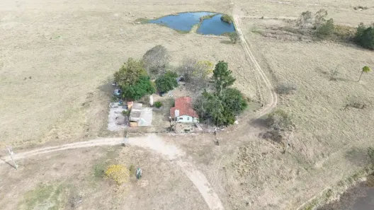 Fazenda/Sítio com 2 Quartos à venda, 90m² no , Bofete