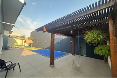 Casa com 3 Quartos à venda, 238m² no , Canarana